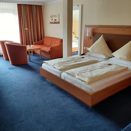 فندق Bsw Schwarzwaldhotel بيرسبرون